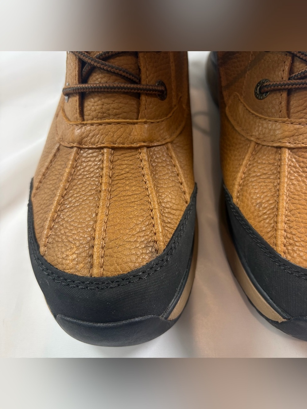 UGG Women’s Adirondack III Waterproof Boots Chestnut Size 10 MSRP $250 - Picture 9 of 9